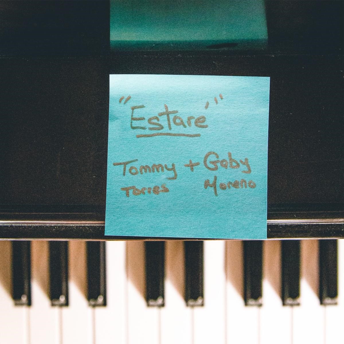 En este momento estás viendo Tommy Torres estrena su nuevo tema “Estaré” junto a Gaby Moreno