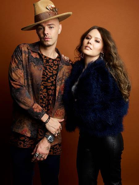 En este momento estás viendo JESSE & JOY PRESENTAN EL VIDEO “LOVE”